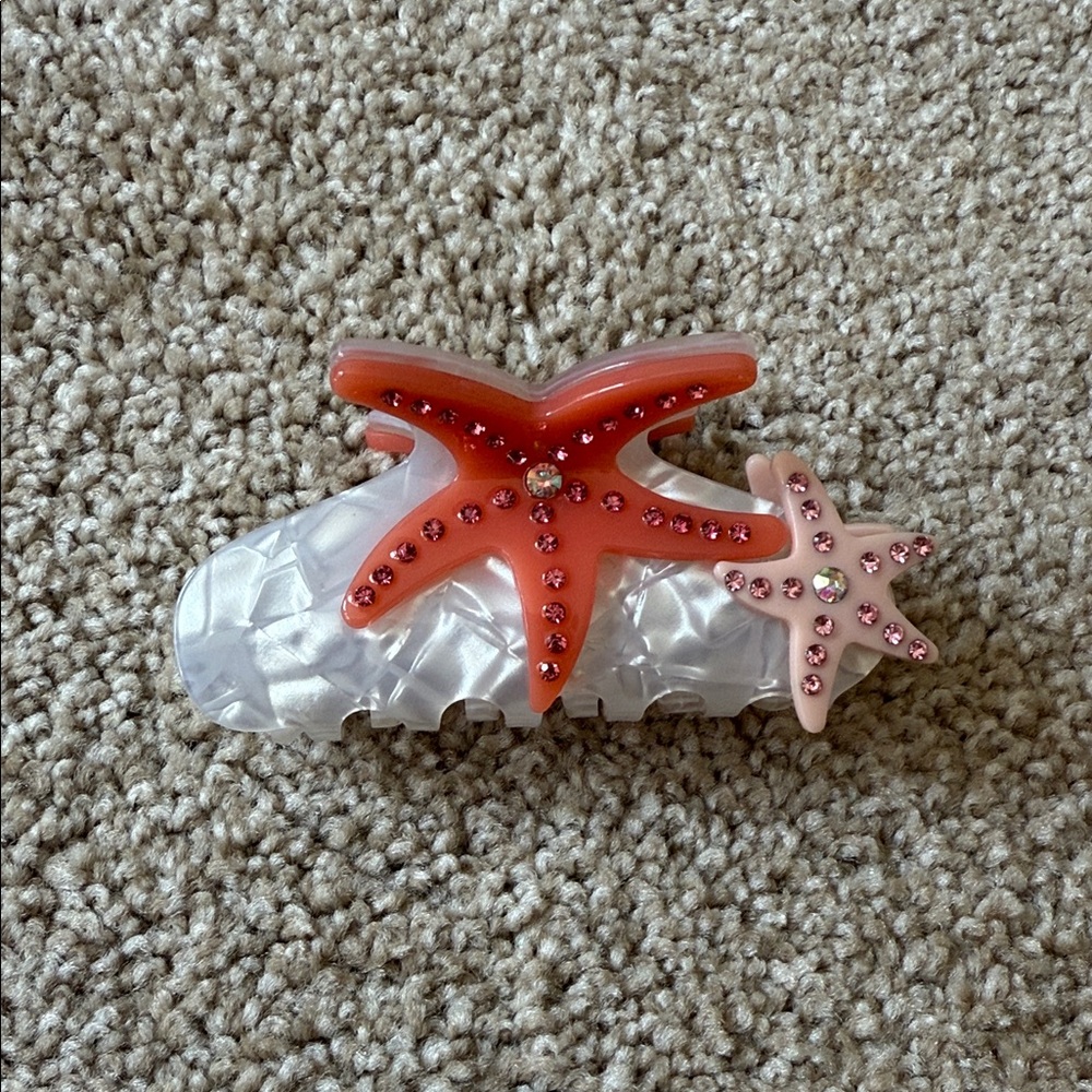 White and Pink Starfish Hairclip